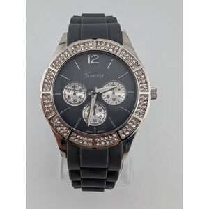 Geneva Platinum Watch Women 40mm Case Gray Silicone Band- New Battery